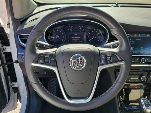 Used 2020 Buick Encore Preferred w/ Safety Package image 41