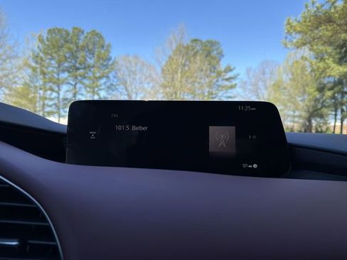 New 2026 MAZDA MAZDA3 Hatchback w/Premium Plus Pkg image 16