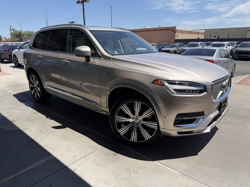 Used 2023 Volvo XC90 T8 Plus w/ Protection Package Premier AWD/4WD image 6