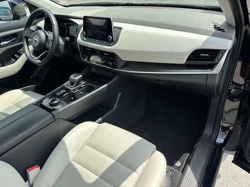 Used 2023 Nissan Rogue SV w/ SV Premium B Package AWD/4WD image 27