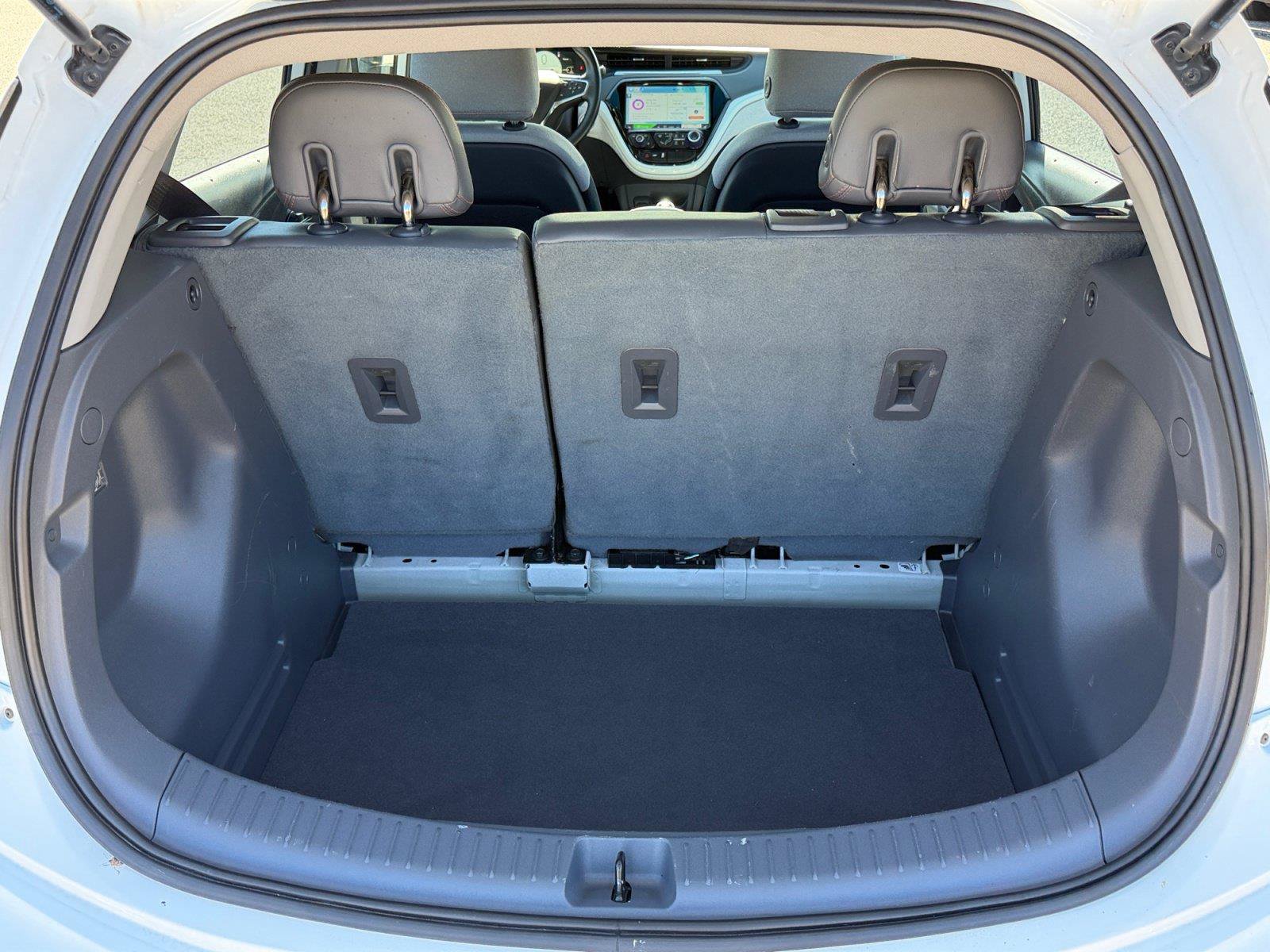 Used 2020 Chevrolet Bolt LT FWD image 14