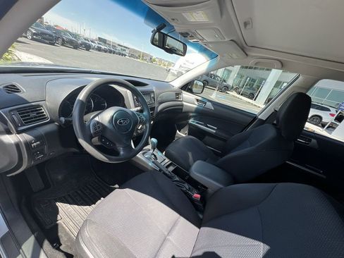 Used 2013 Subaru Forester 2.5X Premium w/ All-Weather Pkg image 10