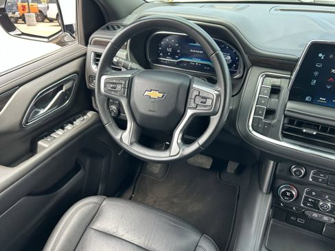 Used 2024 Chevrolet Tahoe LT RWD image 17