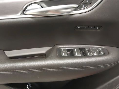 Used 2019 Cadillac XT5 Luxury AWD/4WD image 25