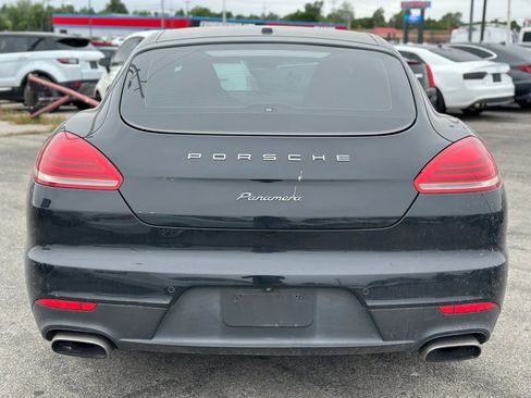 Used 2015 Porsche Panamera image 3