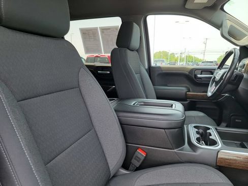 Used 2020 GMC Sierra 1500 Elevation w/ Elevation Value Package AWD/4WD image 17