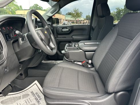Used 2025 Chevrolet Silverado 1500 Custom RWD image 10