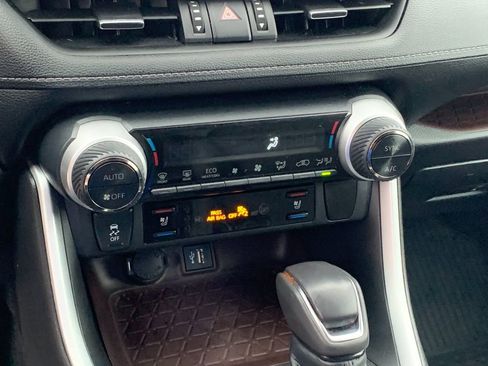 Used 2023 Toyota RAV4 Limited w/ Limited Grade Weather Package AWD/4WD image 25