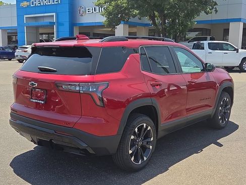 New 2026 Chevrolet Equinox RS w/ Convenience Package III FWD image 4