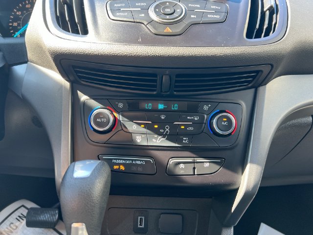 Used 2017 Ford Escape SE AWD/4WD image 18