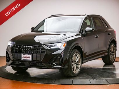 Certified 2025 Audi Q3 2.0T Premium w/ Convenience Package