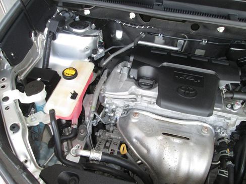 Used 2014 Toyota RAV4 XLE AWD/4WD image 23