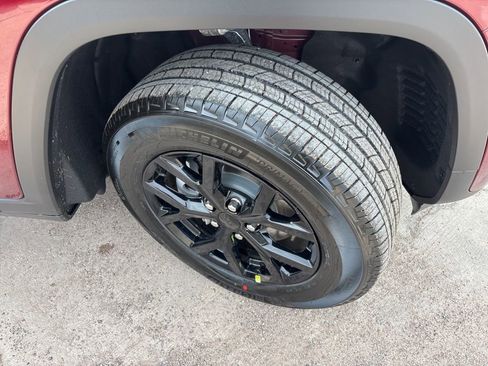 New 2026 Jeep Grand Cherokee Altitude AWD/4WD image 12