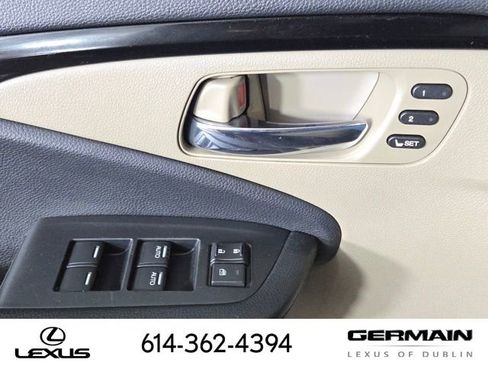 Used 2017 Honda Pilot Touring image 28