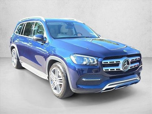 Used 2021 Mercedes-Benz GLS 450 4MATIC image 3
