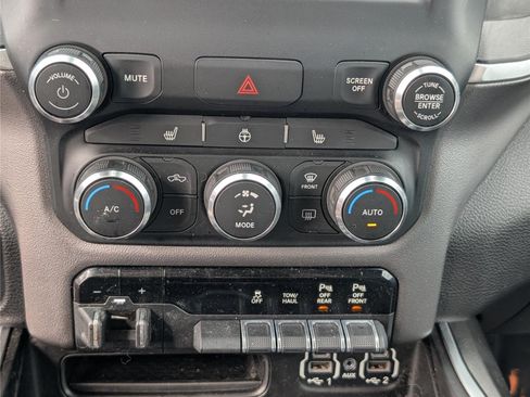 Used 2020 RAM 1500 Big Horn AWD/4WD image 27