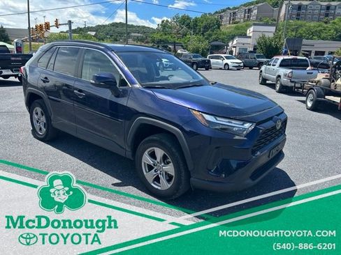 Used 2023 Toyota RAV4 XLE w/ Convenience Package AWD/4WD image 4