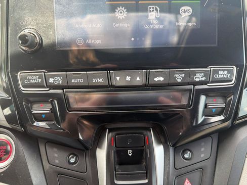 Used 2019 Honda Odyssey EX-L image 27