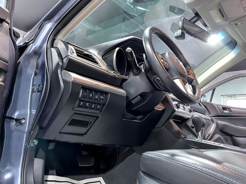 Used 2017 Subaru Outback 2.5i Limited image 21