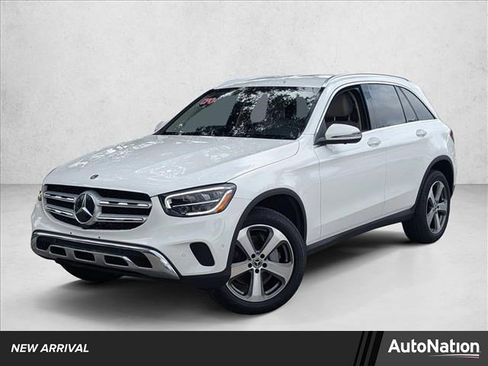 Used 2022 Mercedes-Benz GLC 300 4MATIC image 1