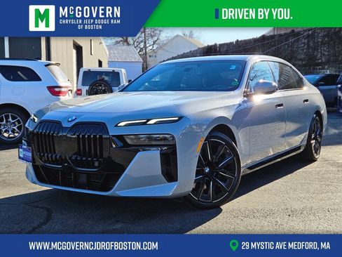 Used 2023 BMW 760i xDrive image 1