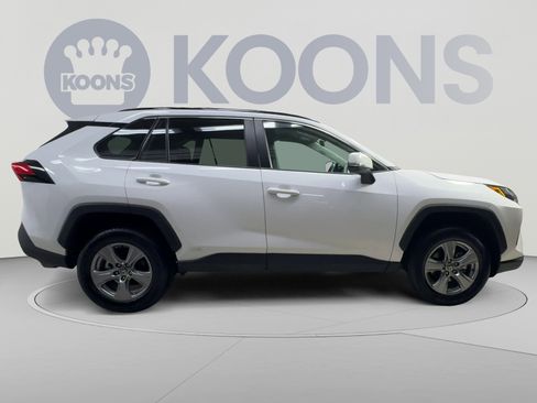 Used 2024 Toyota RAV4 LE AWD/4WD image 12