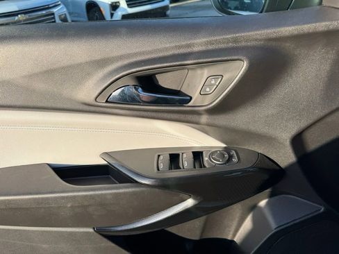 New 2026 Chevrolet Trax LT w/ Driver Confidence Package image 32