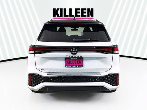 New 2026 Volkswagen Tiguan SE R-Line image 6