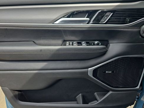 New 2026 Jeep Grand Wagoneer Limited AWD/4WD image 27