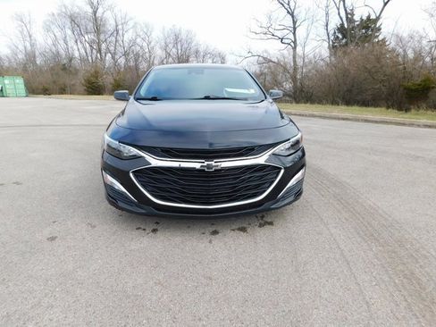 Used 2025 Chevrolet Malibu RS image 8