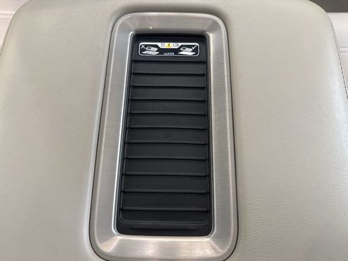 Used 2018 GMC Yukon XL Denali w/ Denali Ultimate Package image 43