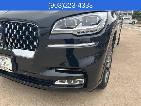 Used 2023 Lincoln Aviator Grand Touring w/ Equipment Group 301A AWD/4WD image 13