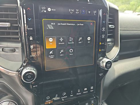 Used 2023 RAM 1500 Laramie RWD image 23