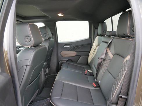 New 2023 GMC Canyon Denali image 4