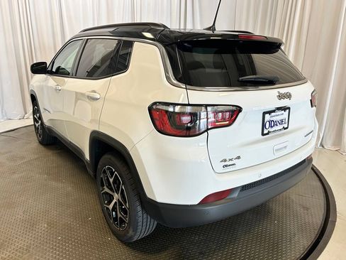Used 2024 Jeep Compass Limited AWD/4WD image 25