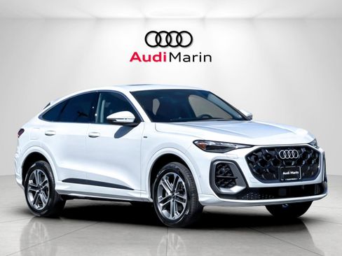Used 2025 Audi Q5 Premium AWD/4WD image 7