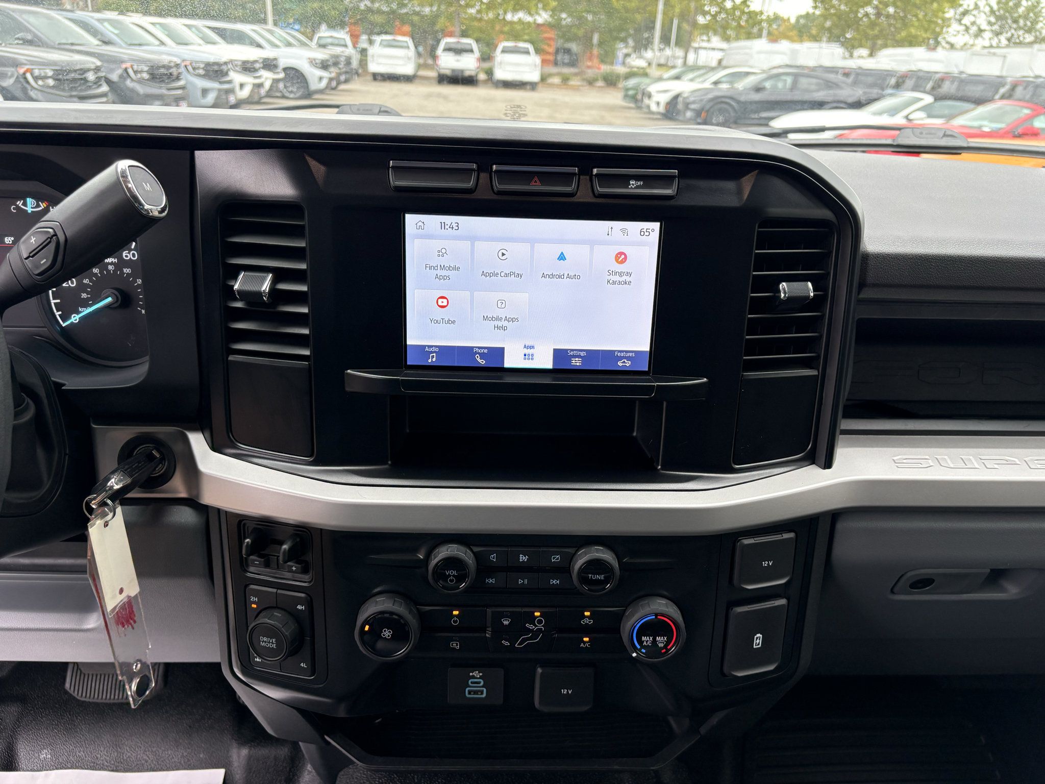 Used 2024 Ford F250 XL w/ XL Off-Road Package AWD/4WD image 12