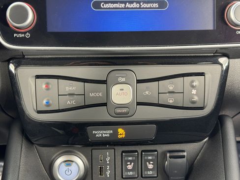 Used 2024 Nissan Leaf SV Plus image 25