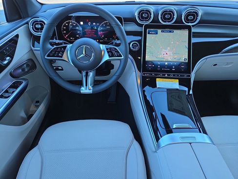 New 2026 Mercedes-Benz GLC 300 GLC 300 image 13