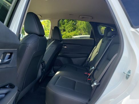 New 2026 Nissan Murano SV AWD/4WD image 8