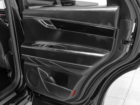 Used 2025 Genesis GV80 2.5T Standard image 45