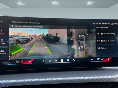 Used 2026 BMW 330i Sedan w/ Premium Package image 24