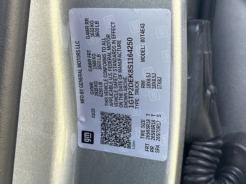 Used 2025 GMC Canyon AT4 image 20