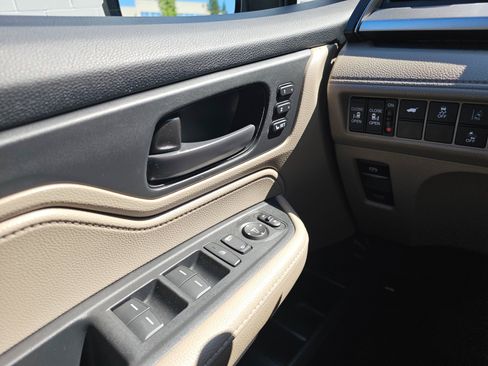 Used 2018 Honda Odyssey EX-L image 31