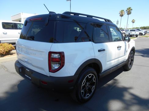 Certified 2026 Ford Bronco Sport Outer Banks w/ Outer Banks Tech Package+ AWD/4WD image 3