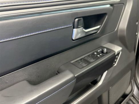 Used 2025 Toyota Tundra Platinum image 21