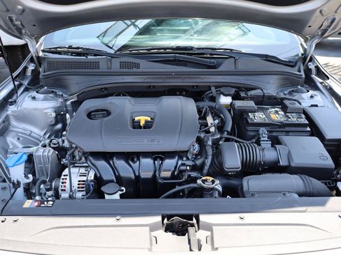 Used 2023 Kia Forte GT-Line w/ GT-Line Premium Package FWD image 16