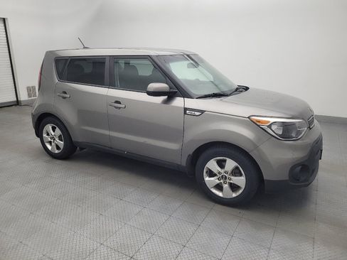 Used 2018 Kia Soul FWD image 11