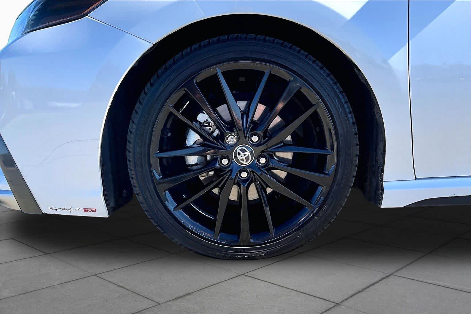 Used 2021 Toyota Camry XSE w/ Navigation Package FWD image 10