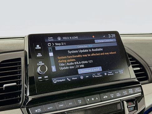 Certified 2025 Honda Odyssey Touring image 13